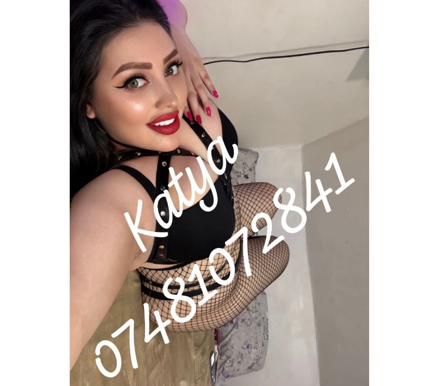 Escorts East London Redbridge - Photos for Katya big boobs big ass Party😍