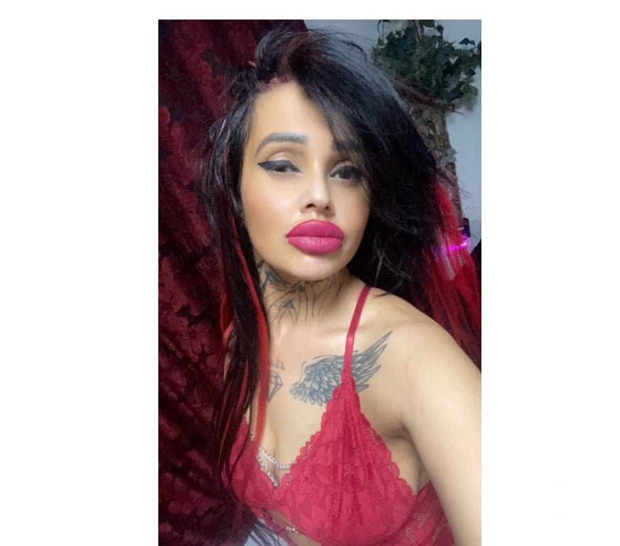 Escorts North West London Kilburn Station - North West London - Photos for ELLA 🥰 genuine photo 💋Sloppy Erotic Owo🫦👅