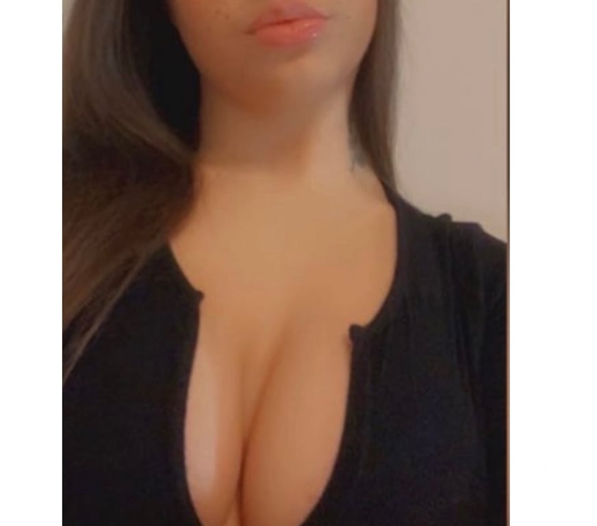 Escorts Nottinghamshire Rushcliffe - Photos for ENGLISH HOT NEW YOUNG SEXY BUSTY & BRITISH JESSICA