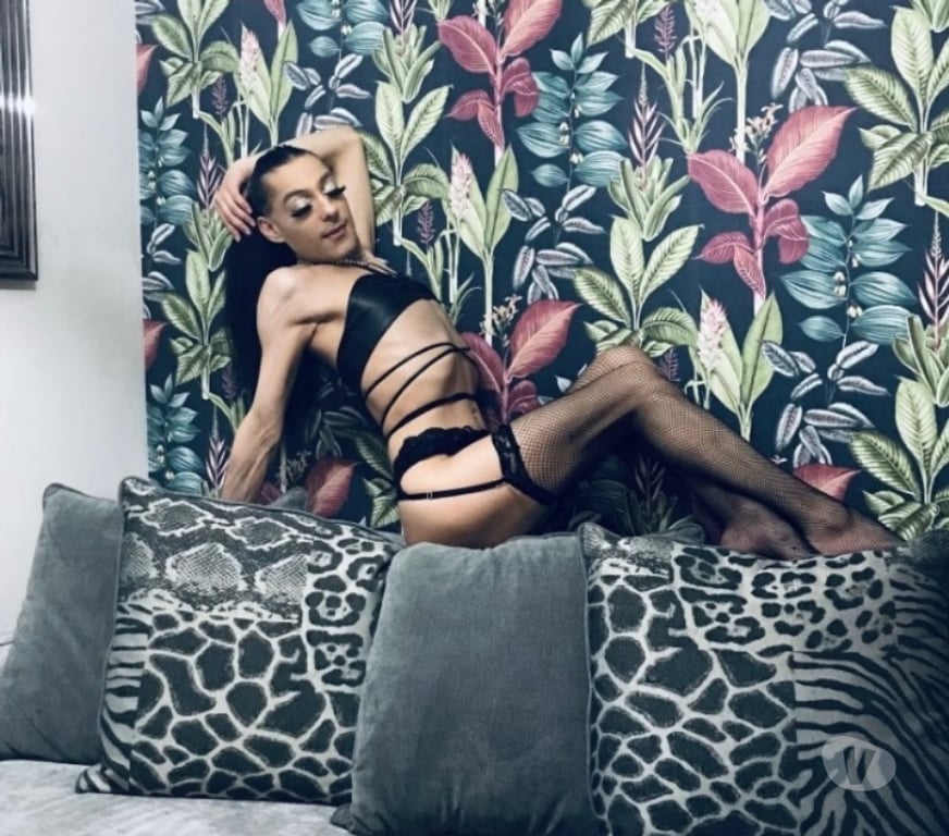 Trans Escorts Nottinghamshire Nottingham - Photos for NAUGHTY TS IN TOWN ALL NIGH PARTY