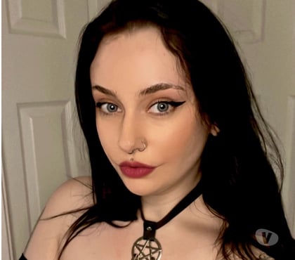 Adult Entertainment Camden Town Camden - Photos for SATANS WHORE ☦ TATTOOED GOTH GIRLFRIEND ☦