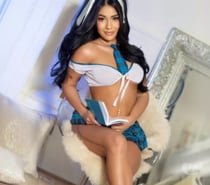 Exclusive Companion High-Class Lady for Discreet Gentlemen