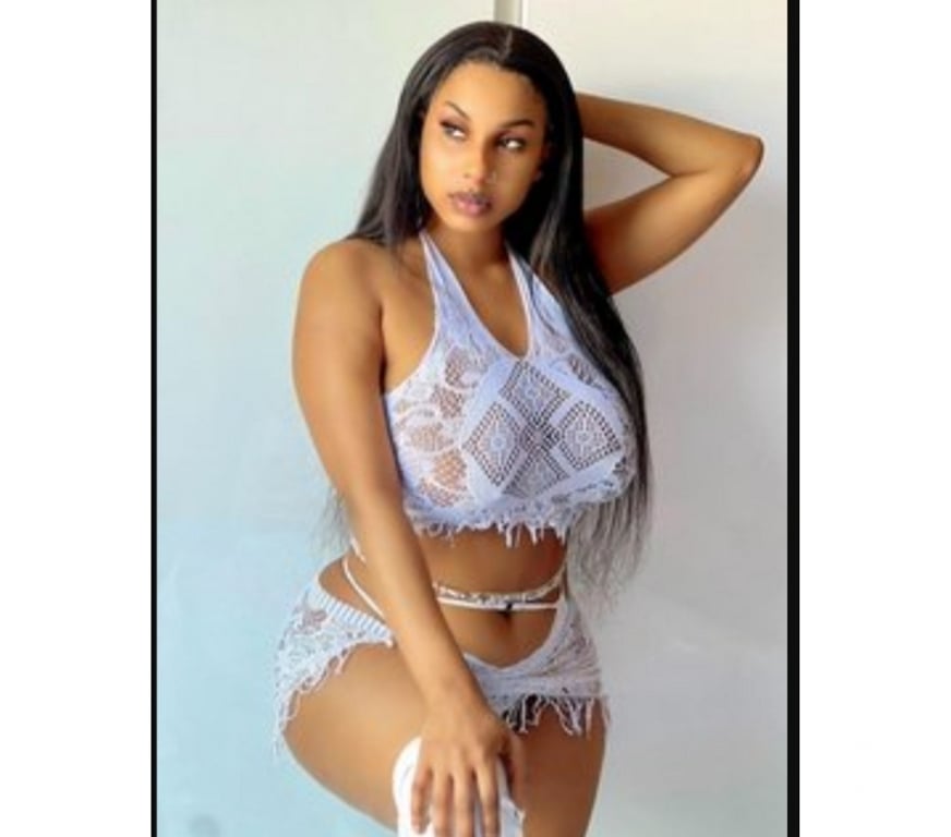 Escorts West Midlands Coventry - Photos for 👌STUNNING DUO BLACK AND WHITE 👌PERFECT PARTY GIRLS
