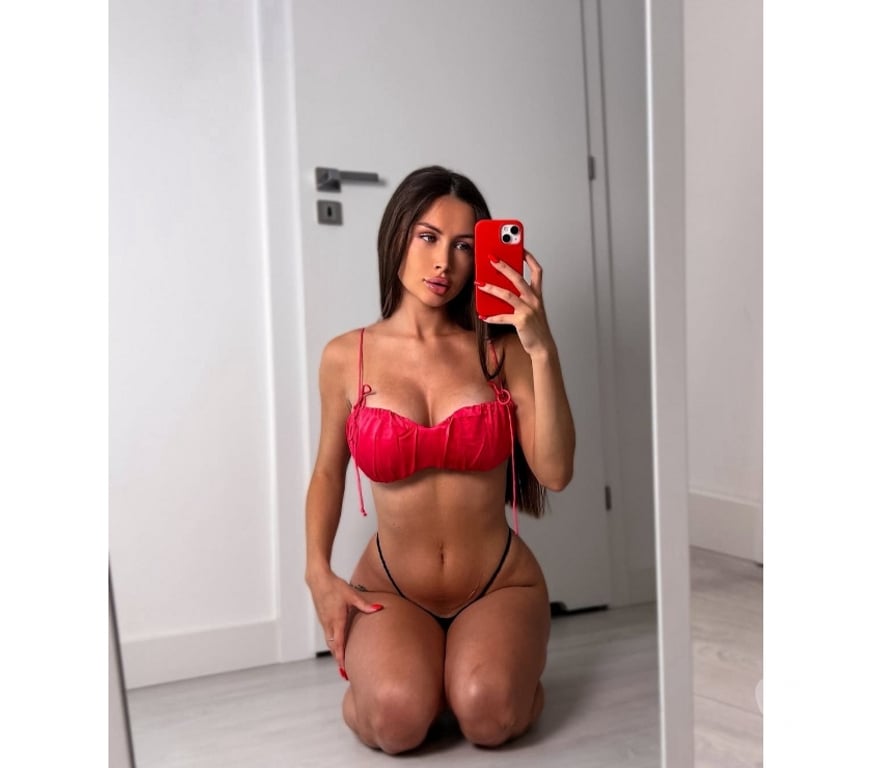 Escorts South East London Croydon - Photos for GFE🥰 ONLY OUTCALL ❣️ PARTY GIRL 🎉