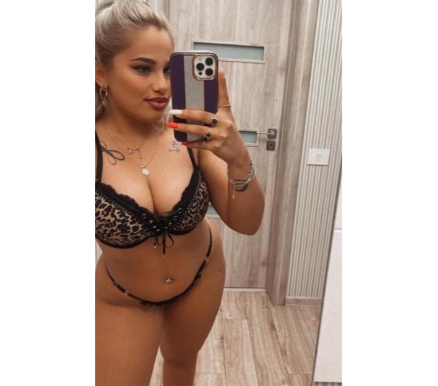Escorts Surrey Tandridge - Photos for NEW YOUNG BLONDE❤️PARTY GIRLS🥂OUTCALL