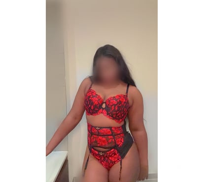 Escorts Old Kent Road South East London - Photos for 🍑🥂MIA CARIBBEAN OUTCALL PARTY GIRL MASSEUSE🥂🍑