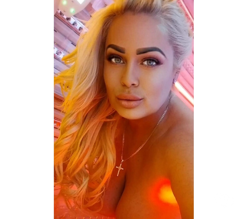 Escorts Fife Dunfermline - Fife - Photos for SEXY BUSTY VICKY IN DUNFERMLINE XXX