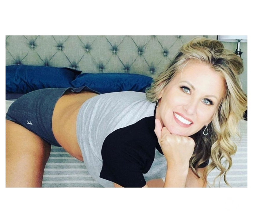 Escorts West London West Kensington - West London - Photos for Alice wonderful MILF