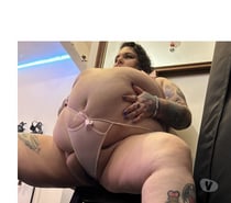 SSBBW tattooed sweetheart wants to be girlfriend or Mummy