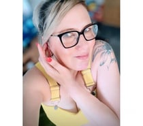 English curvy milf rachel online only