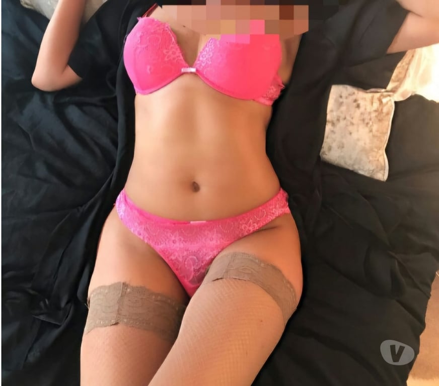 Escorts Falkirk Falkirk Town Centre - Falkirk - Photos for Sexy busty lady in Falkirk