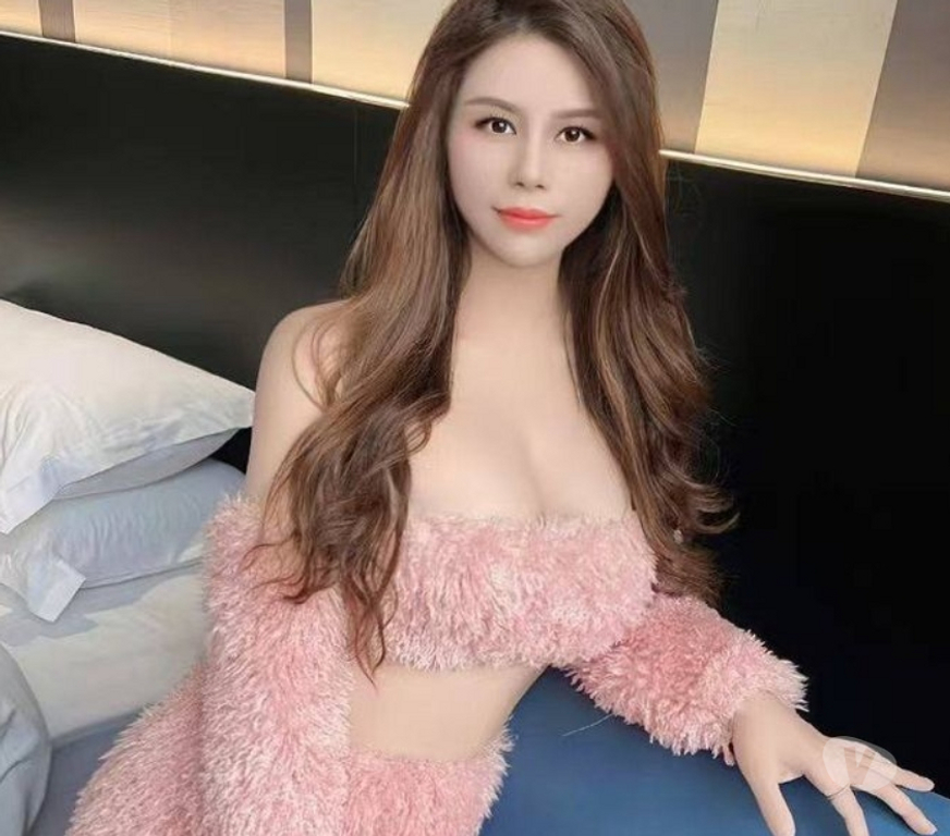 Escorts West London Hillingdon - Photos for Naughty Sexy Busty Asian Girl Escort 💖 07539198218
