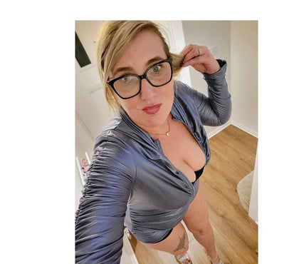 Adult Entertainment Darlington Town Centre Darlington - Photos for Rachel curvy temptress online only