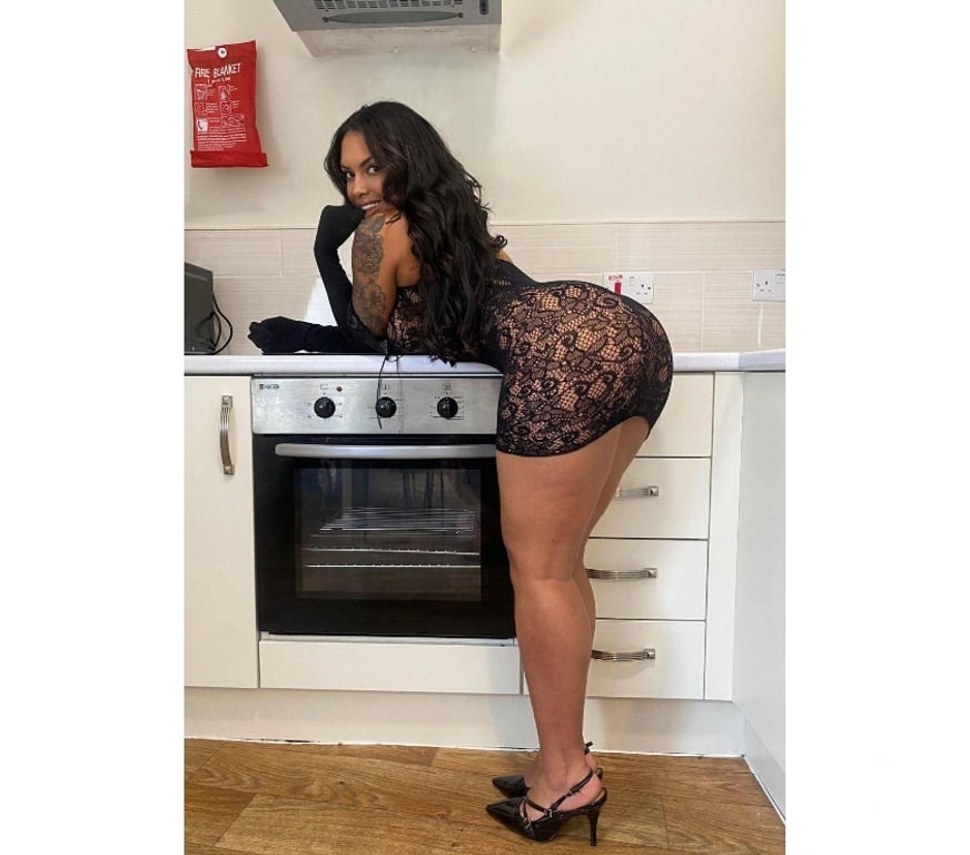 Escorts Tyne and Wear Newcastle upon Tyne - Photos for LARY π New Naughty Brunette π§π·π