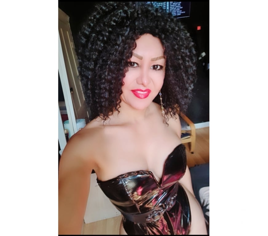 Trans Escorts North London Tottenham - North London - Photos for Ts Paulina top and botton