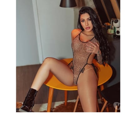 Escorts Kingston Upon Thames Town Centre Kingston upon Thames - Photos for Girl party best kiss 💋