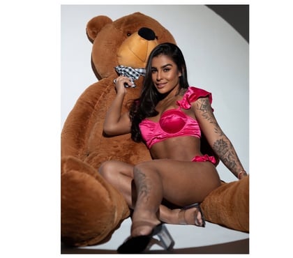 Escorts Surbiton Kingston upon Thames - Photos for Brunette Brazilian , New in Surbiton 🫦