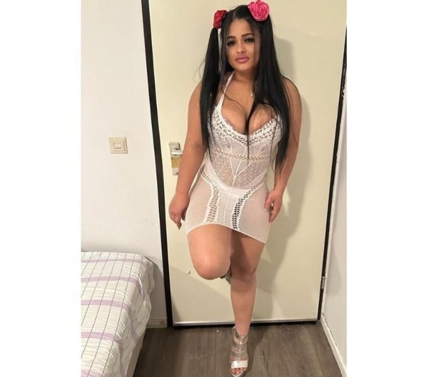Escorts West Midlands Sandwell - Photos for Brunette girl new your city 💦💯 sexy lady 💦💯