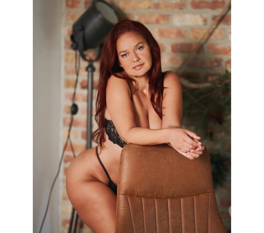 Escorts Wiltshire Swindon - Photos for 🔥SEXY MATURE LADY NEW IN SWINDON 🔥