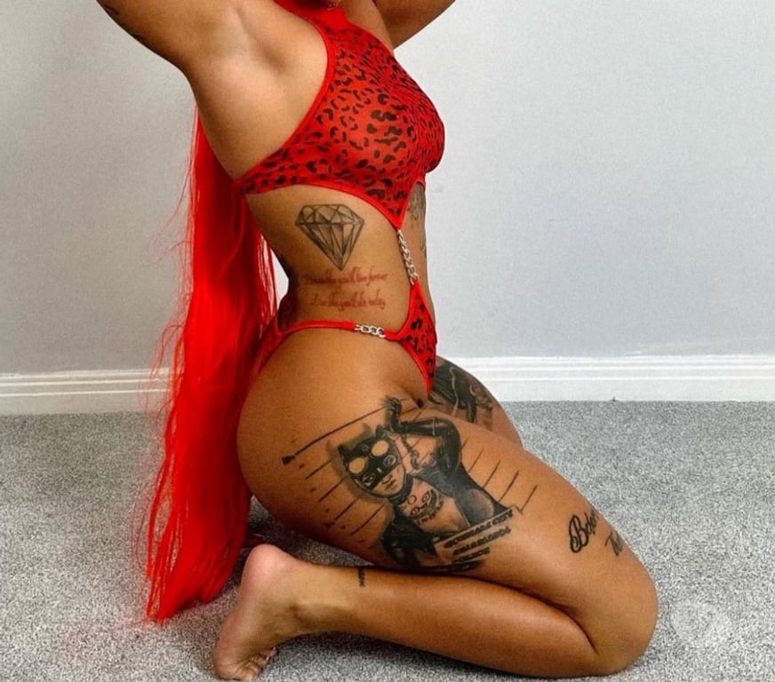 Escorts North London Enfield - Photos for Real girl 100% Confirmation video call