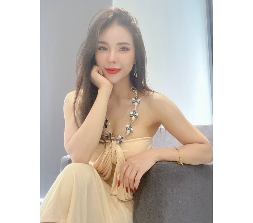 Escorts Lancashire Burnley - Photos for New🔥Busty Sexy Thai Peepo in Burnley🔥BEST service