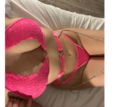  Escorts & Erotic Massage Birmingham City Centre Birmingham - Photos for Hello, I'm Aysan, new girl in town.💋