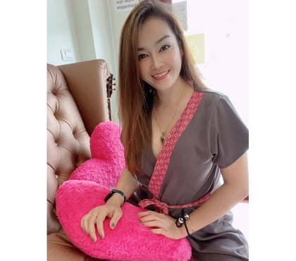 Escorts Kingswood South Gloucestershire - Photos for Emmie Professional Thai massage ,body to body massages😘