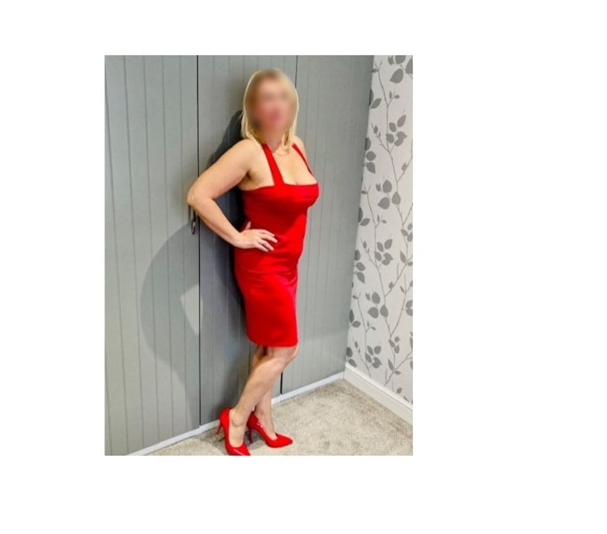 Escorts Merseyside Liverpool - Photos for Secret Touch.. Hot oils massage with OWO KISSING CIM