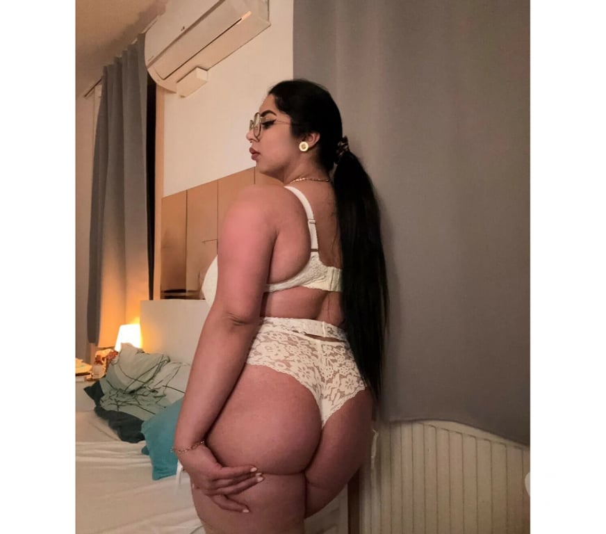 Escorts Mid Ulster Dungannon - Mid Ulster - Photos for ⭐️ THE BEST CURVY AND BUSTY BRUNETTE ⭐️ ⭐️