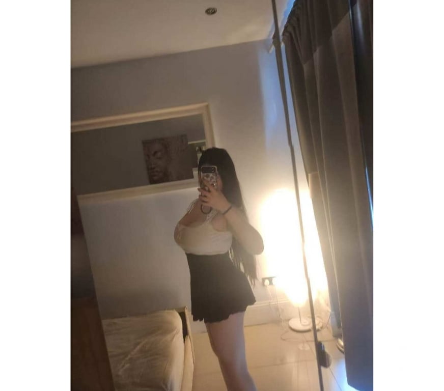 Escorts South East London Bromley - Photos for PETTS WOOD PREMIUM - Cherry, Busty Model Asian Escort