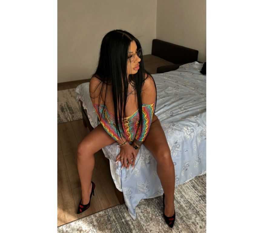 Escorts Hertfordshire Dacorum - Photos for Hot Brunette Britney in Town🔥no rush🔝