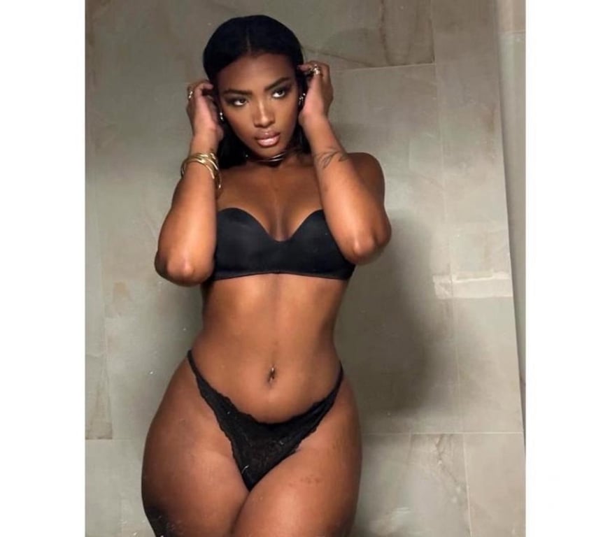 Escorts Halton Runcorn - Halton - Photos for NEW SEXY PARTY GIRL IN YOUR AREA