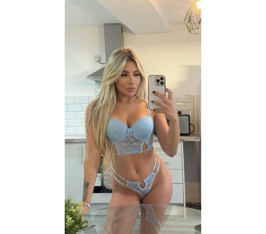 Escorts East London Canary Wharf - East London - Photos for 🌟🇧🇷Blonde Brazilian Aylla🇧🇷🌟