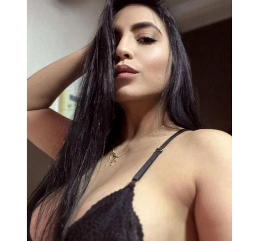 Escorts Surrey Reigate and Banstead - Photos for 🍆🍆Hot Latina ZOE FIRST TIME IN TOWN 🍆🍆