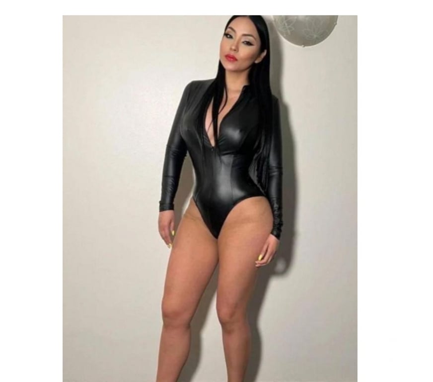 Escorts Surrey Reigate and Banstead - Photos for 🍆🍆Hot Latina ZOE FIRST TIME IN TOWN 🍆🍆