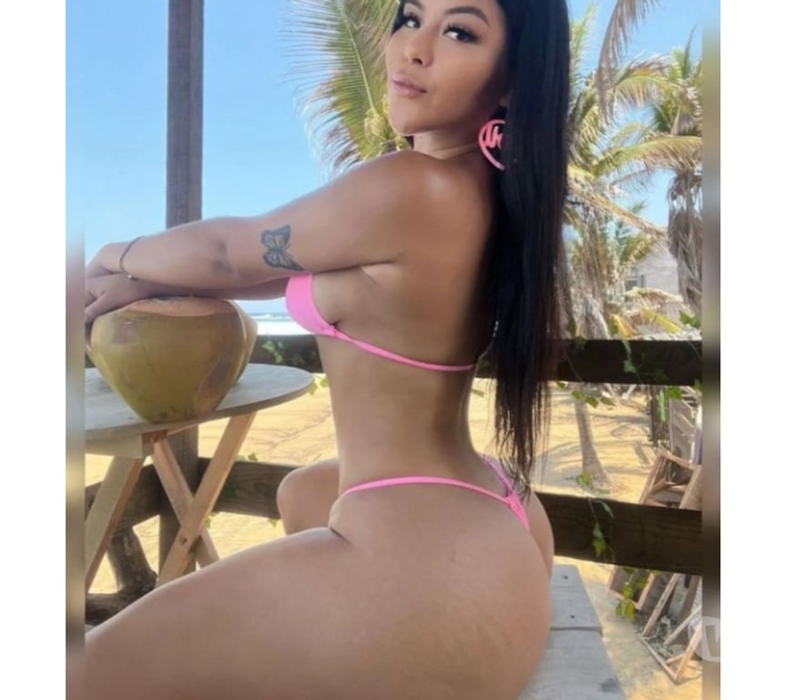 Escorts North West London Colindale - North West London - Photos for π±π©π΄ Vick LATINA MODEL π©π΄π±