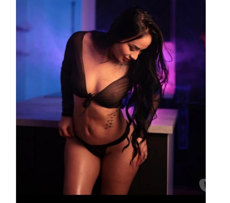 Escorts Hull Hull City Centre - Hull - Photos for JULIANA PARTY GIRL🥂🍾LATINA GOOD SERVICE🔥