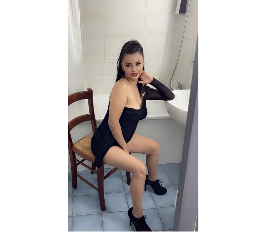 Escorts West Yorkshire Leeds - Photos for INDEPENDENT⭐❤️ ROXY ❤️🔝NEW SEXY🔝