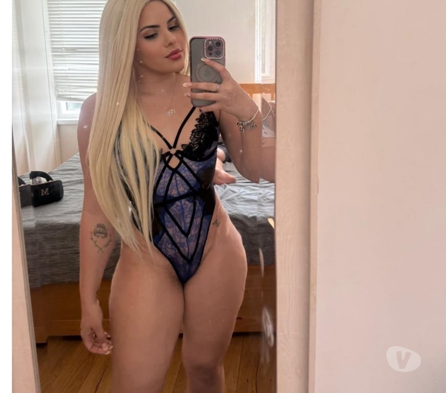 Escorts East London Havering - Photos for Kelly hot party Brazilian🇧🇷🥳