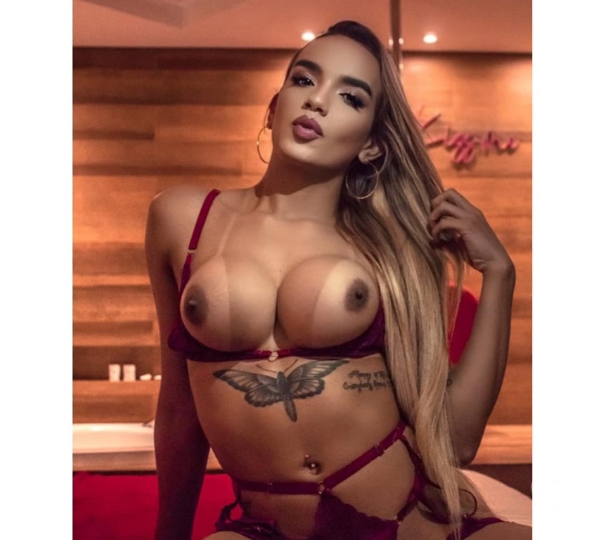 Trans Escorts Leicestershire Leicester - Photos for 🔞SUPER HOT LATINA VERY HORNY NEW IN CITY😈🔥