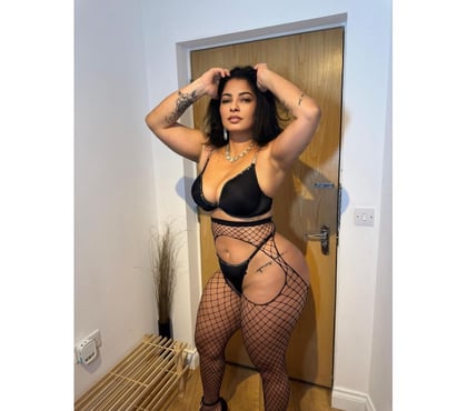 Escort Hull City Centre Hull - Photos for Luana Brazilian Sexy Party