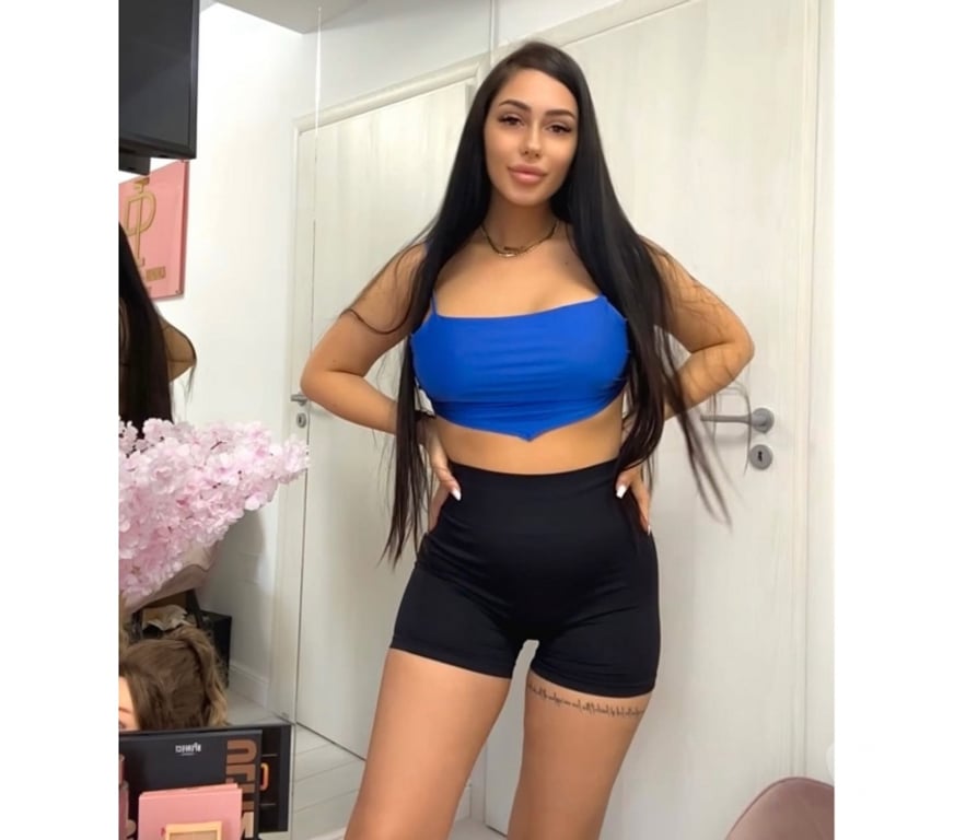 Escorts Surrey Guildford - Photos for Bety new here on town !! No rush!!