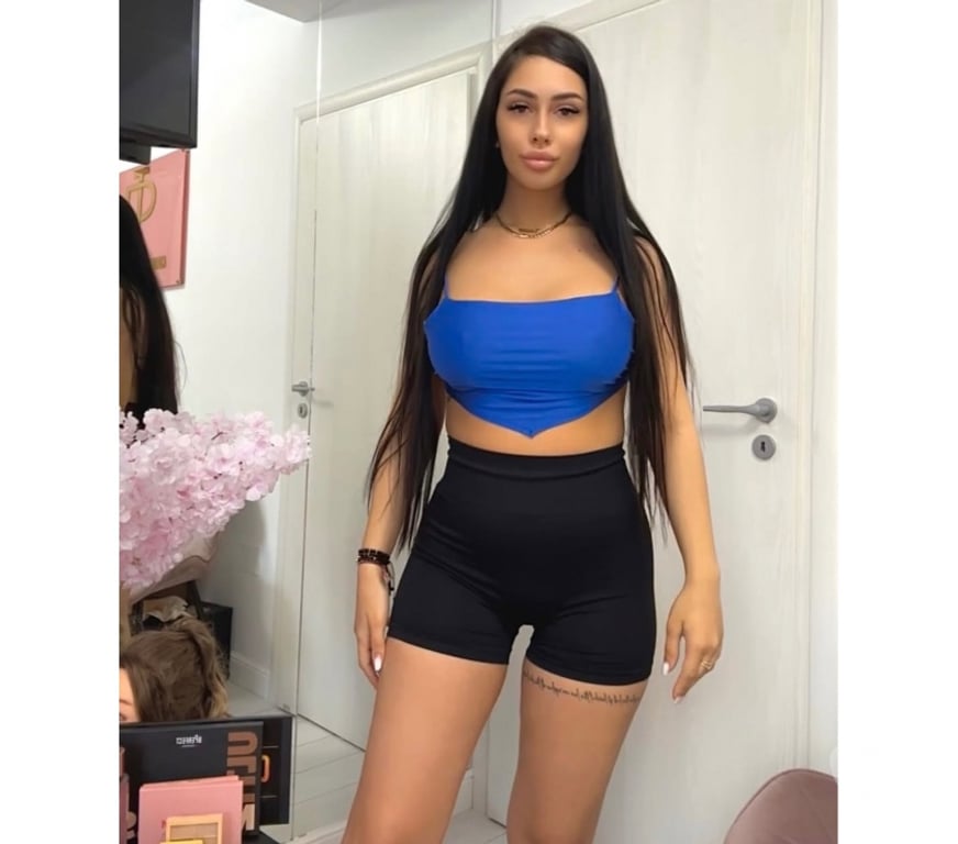 Escorts Surrey Guildford - Photos for Bety new here on town !! No rush!!