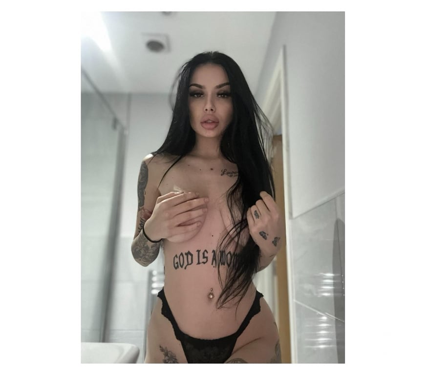Escorts Hampshire Basingstoke and Deane - Photos for Hot Brunette Chelsea 🫦Gfe🔥no rush🔝