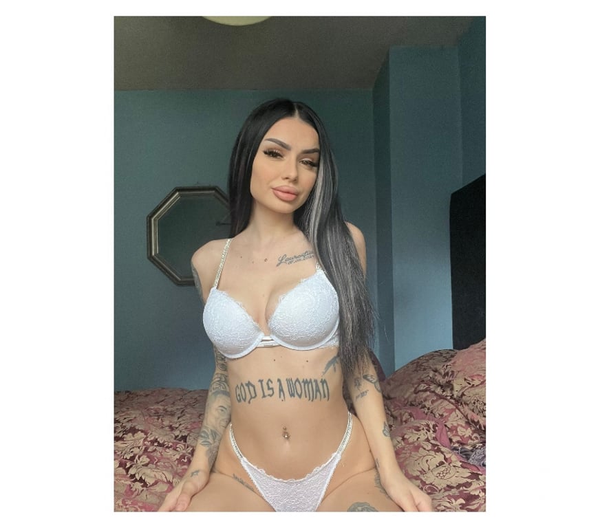 Escorts Hampshire Basingstoke and Deane - Photos for Hot Brunette Chelsea 🫦Gfe🔥no rush🔝
