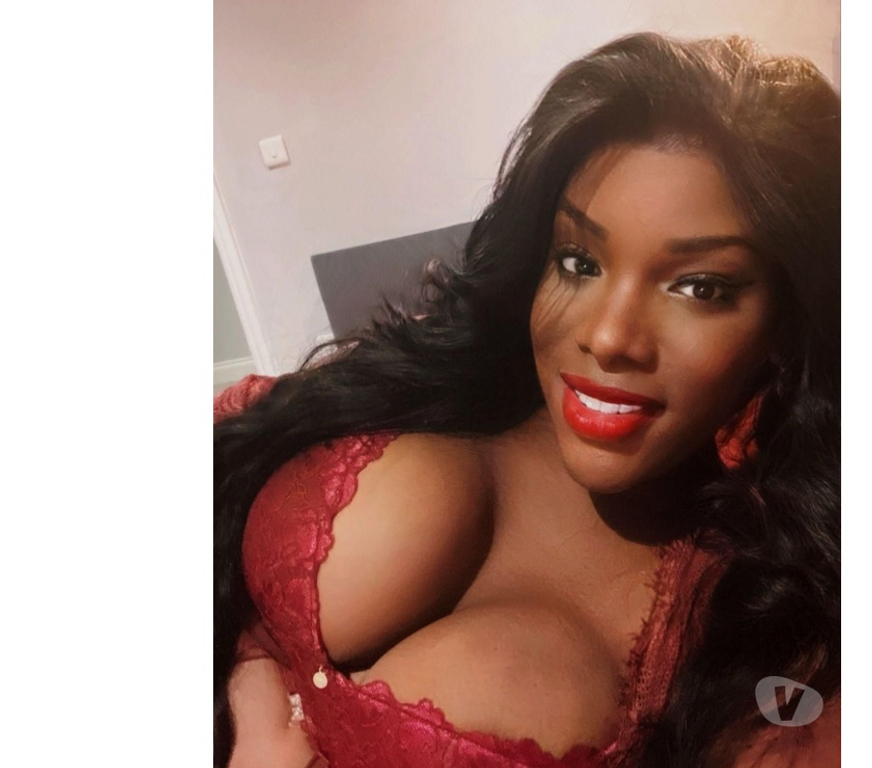 Escorts Nottinghamshire Nottingham - Photos for Soraya Brazilian girl party ππ₯³π§π·π₯