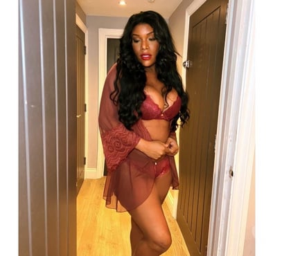 Escorts Nottingham City Centre Nottingham - Photos for Soraya Brazilian girl party 🎉🥳🇧🇷🔥
