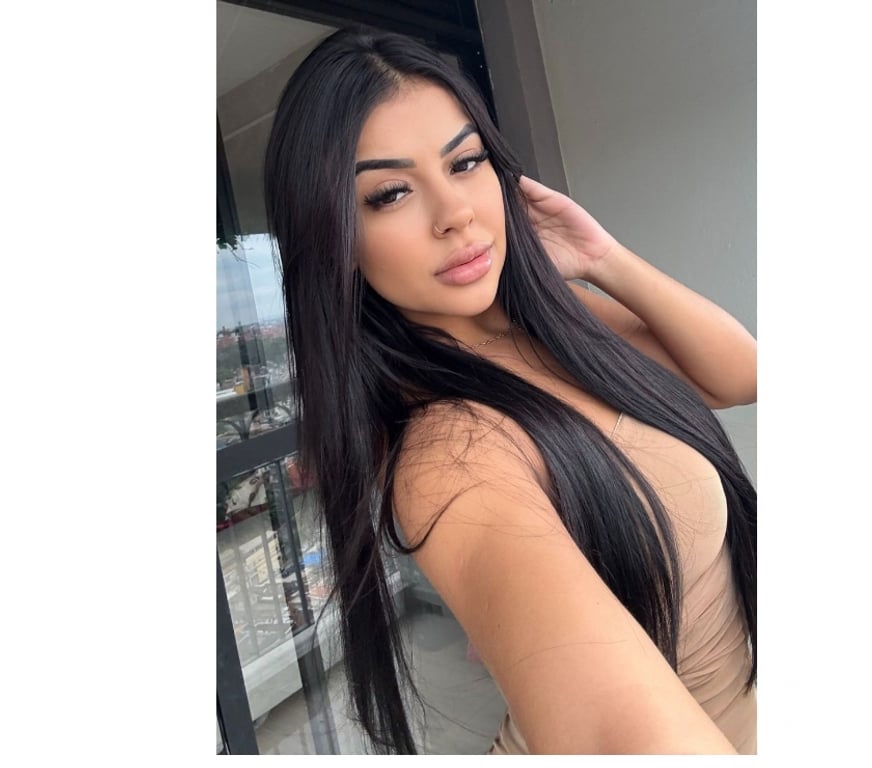 Escorts East London Stratford - East London - Photos for ๐๐Belly Brazilian๐๐