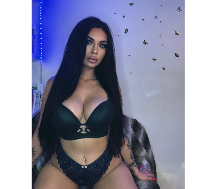 Escorts Staffordshire Stoke-on-Trent - Photos for Hello Best Sensual afirm , Ready In Your Town!