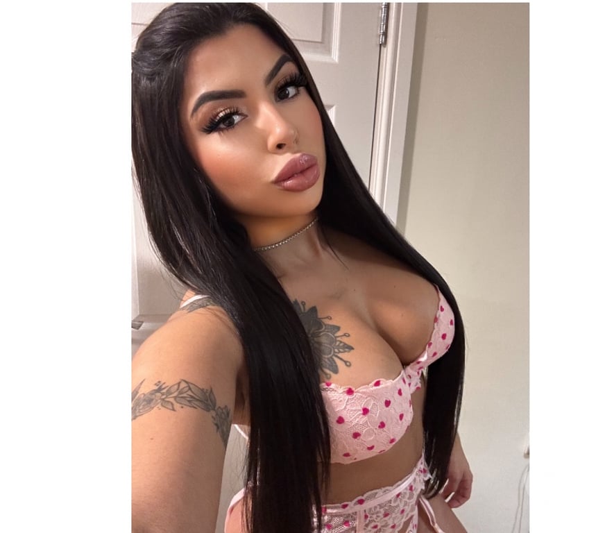 Escorts Hampshire Southampton - Photos for Gabi Brazilian 100% REAL 🇧🇷 GFE 🥰 Party 🔥